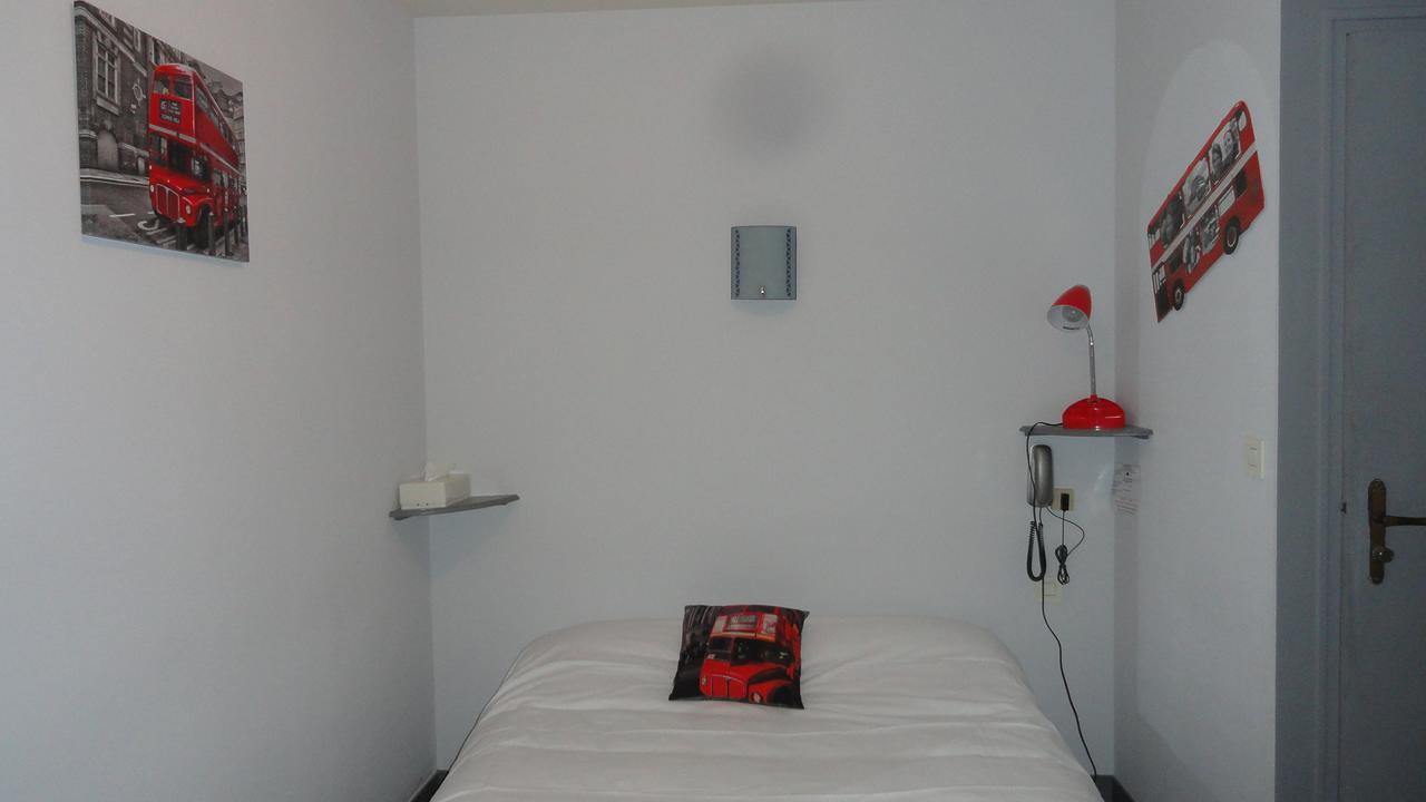 Le Quai 3 Hotel Châteaubriant Buitenkant foto