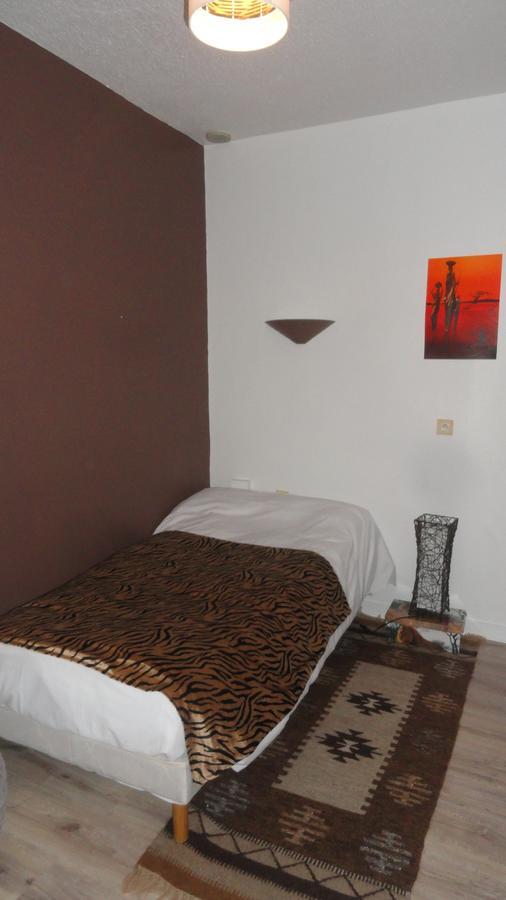 Le Quai 3 Hotel Châteaubriant Buitenkant foto