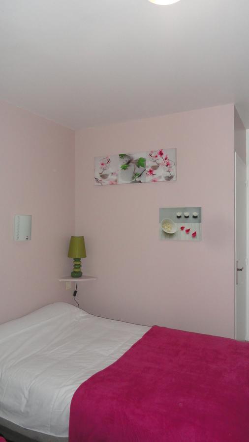 Le Quai 3 Hotel Châteaubriant Buitenkant foto