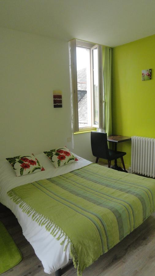Le Quai 3 Hotel Châteaubriant Buitenkant foto