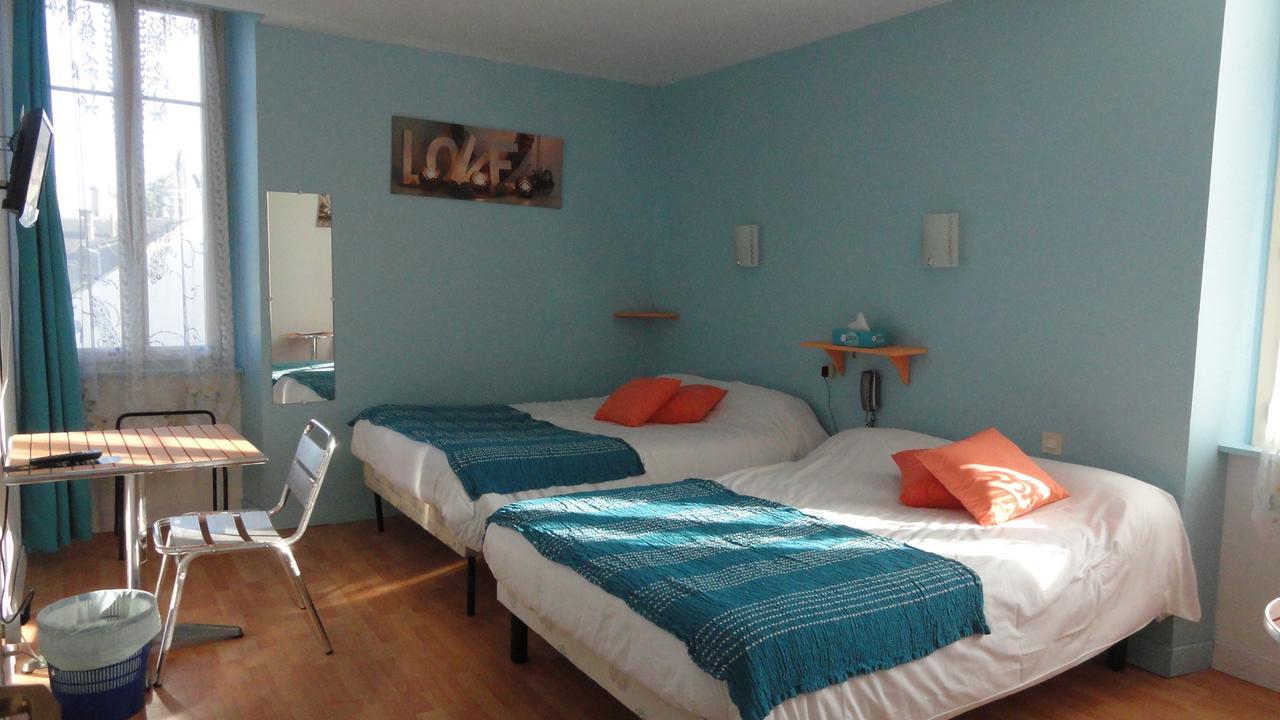 Le Quai 3 Hotel Châteaubriant Buitenkant foto